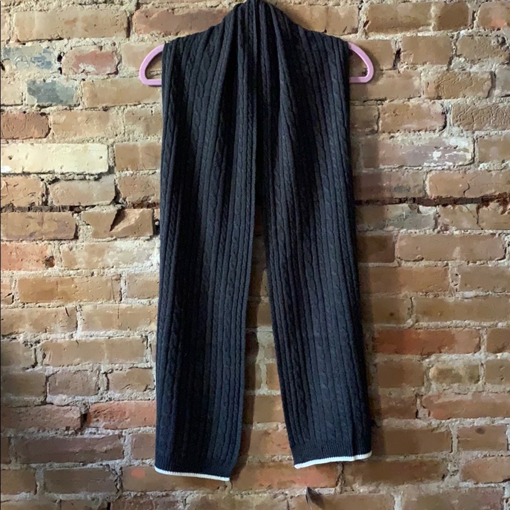 Land’s End Scarf